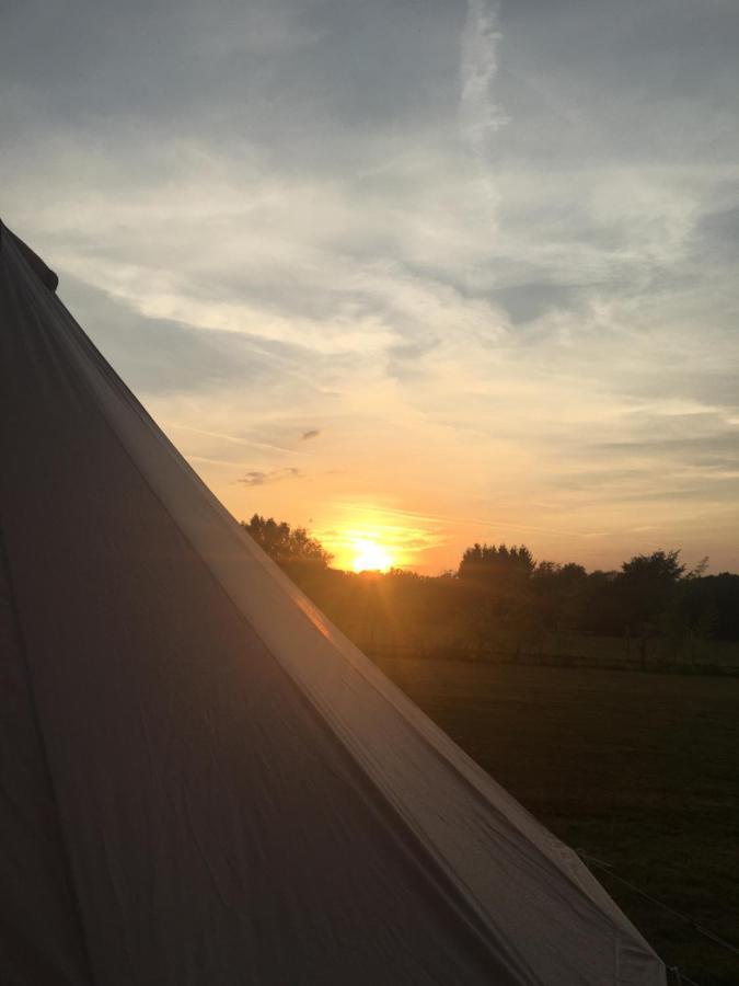 Hopgarden Glamping - Luxury 6M Bell Tent Wadhurst Dış mekan fotoğraf