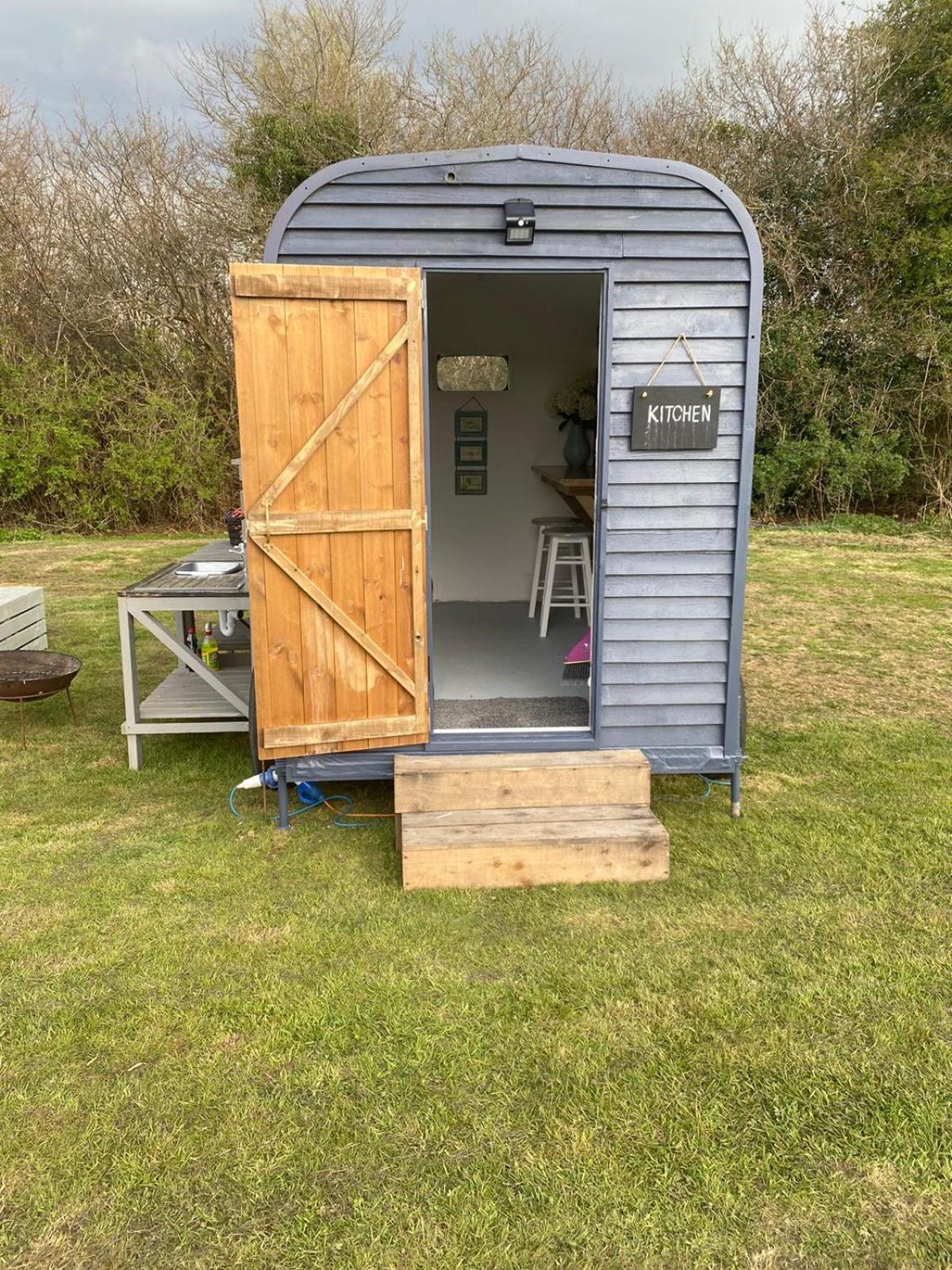 Hopgarden Glamping - Luxury 6M Bell Tent Wadhurst Dış mekan fotoğraf