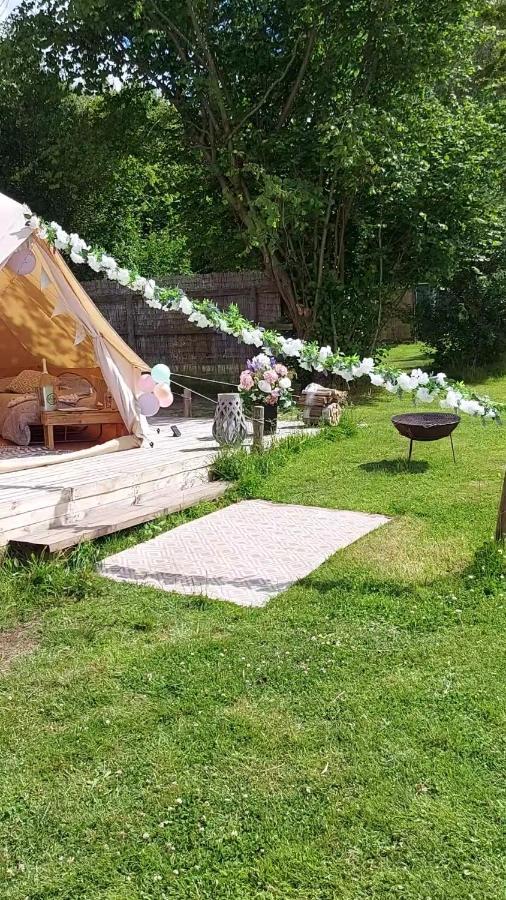 Hopgarden Glamping - Luxury 6M Bell Tent Wadhurst Dış mekan fotoğraf
