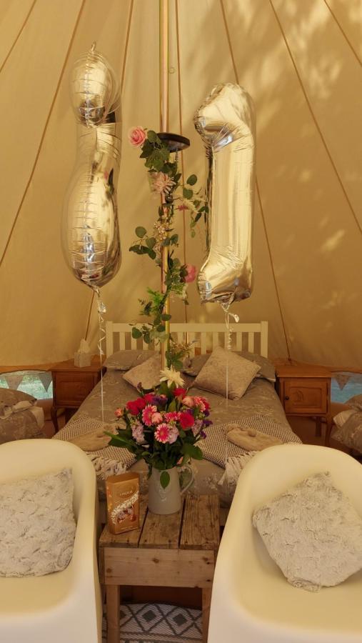 Hopgarden Glamping - Luxury 6M Bell Tent Wadhurst Dış mekan fotoğraf